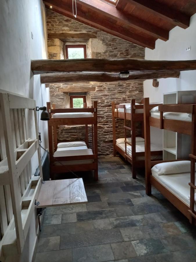 Albergue O Xistral Abadin Екстер'єр фото